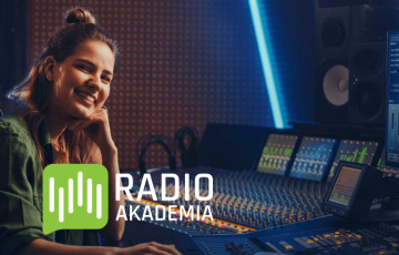 16 studentów rozpoczęło zajęcia na Radio Akademii